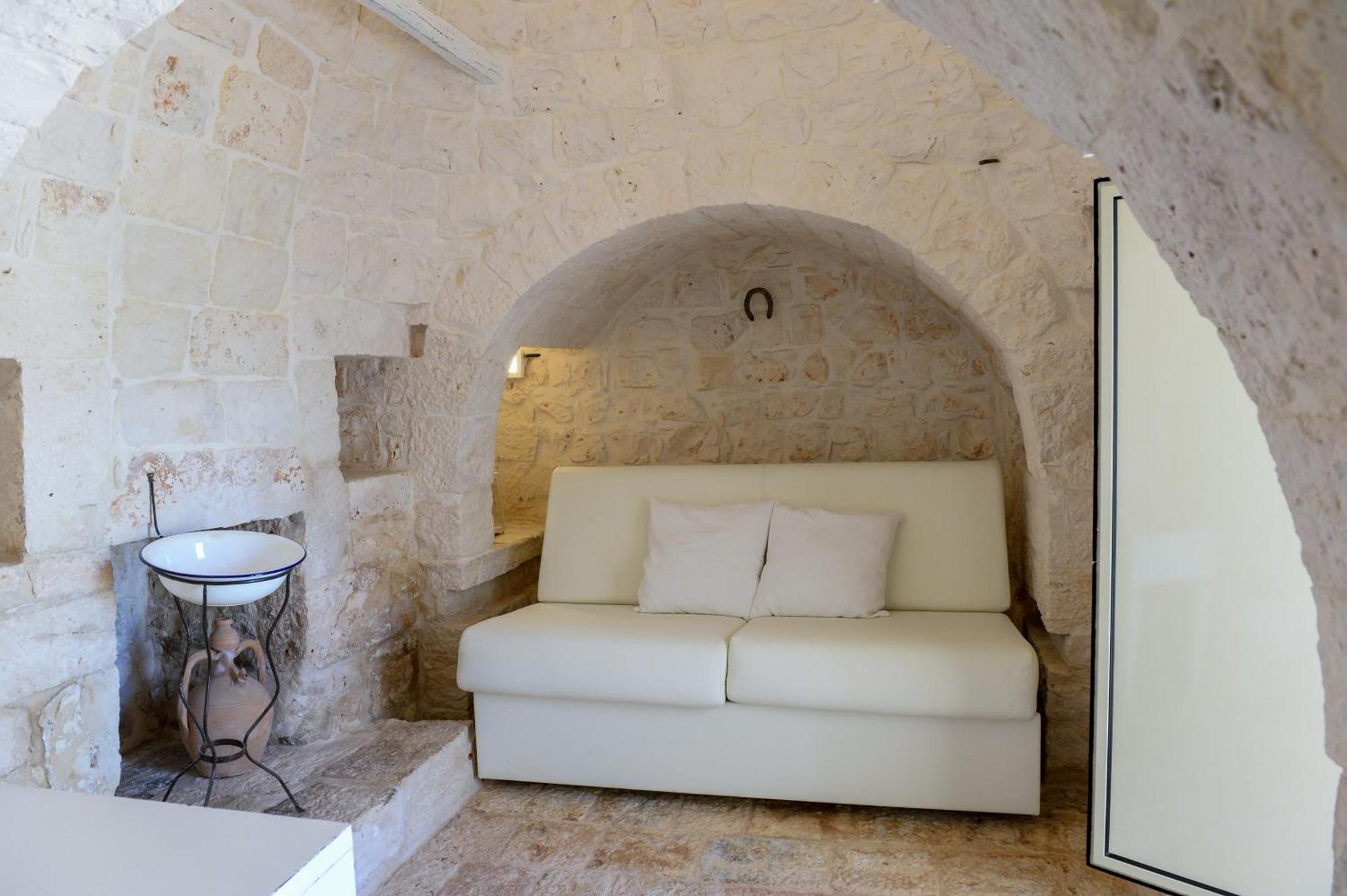 Апартаменты Trulli Lisanna - Apulian Hideaway With Pool Antonelli Экстерьер фото