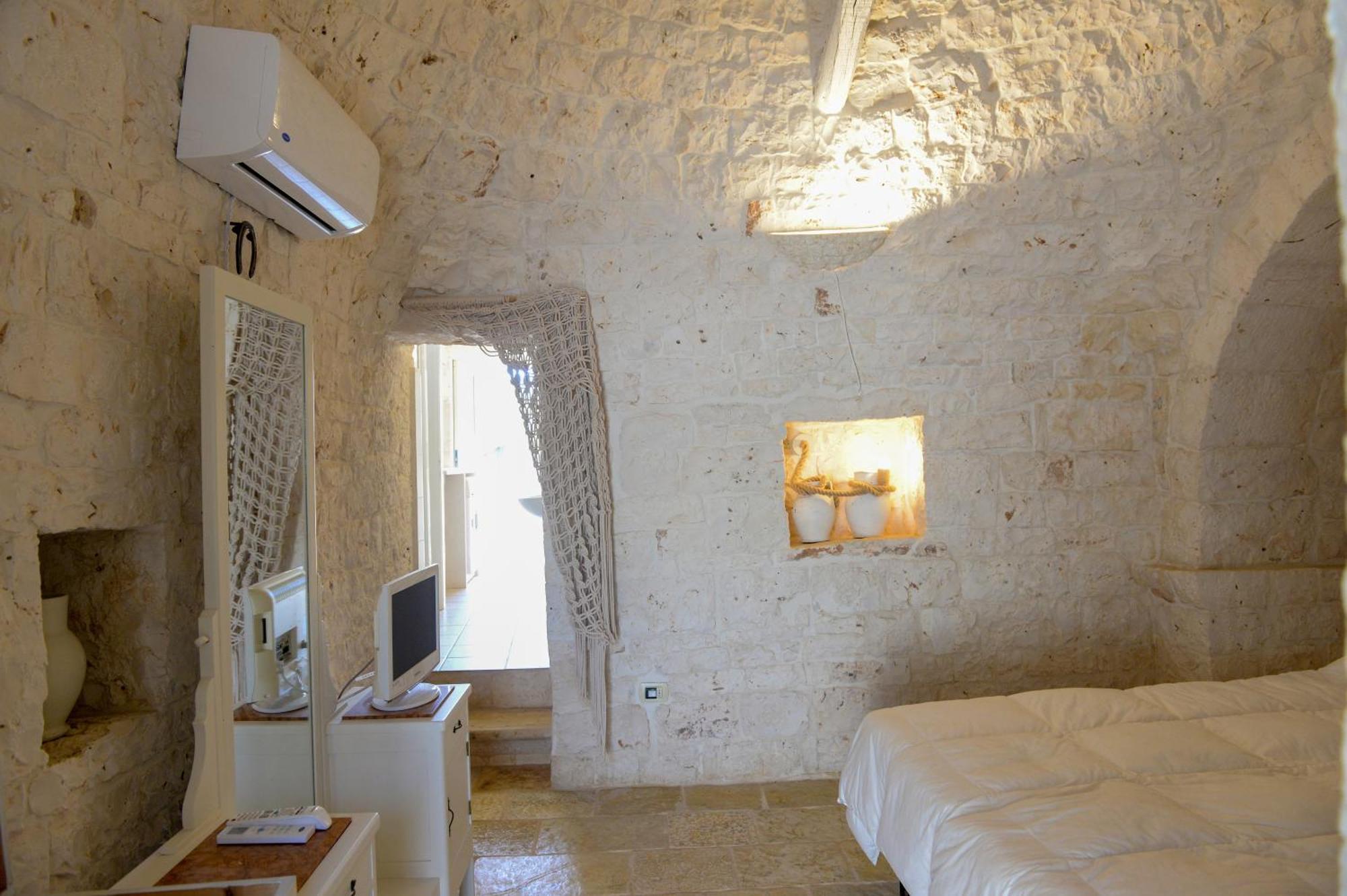 Апартаменты Trulli Lisanna - Apulian Hideaway With Pool Antonelli Экстерьер фото